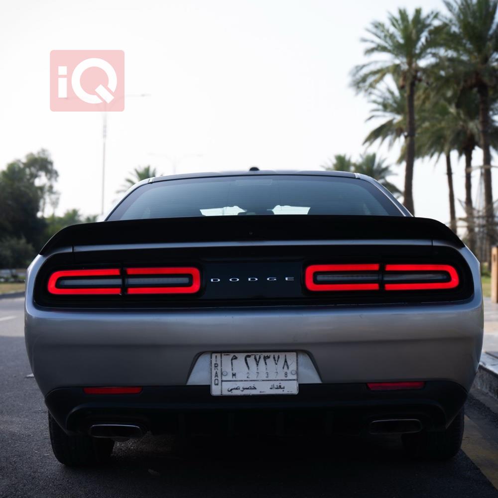 Dodge Challenger